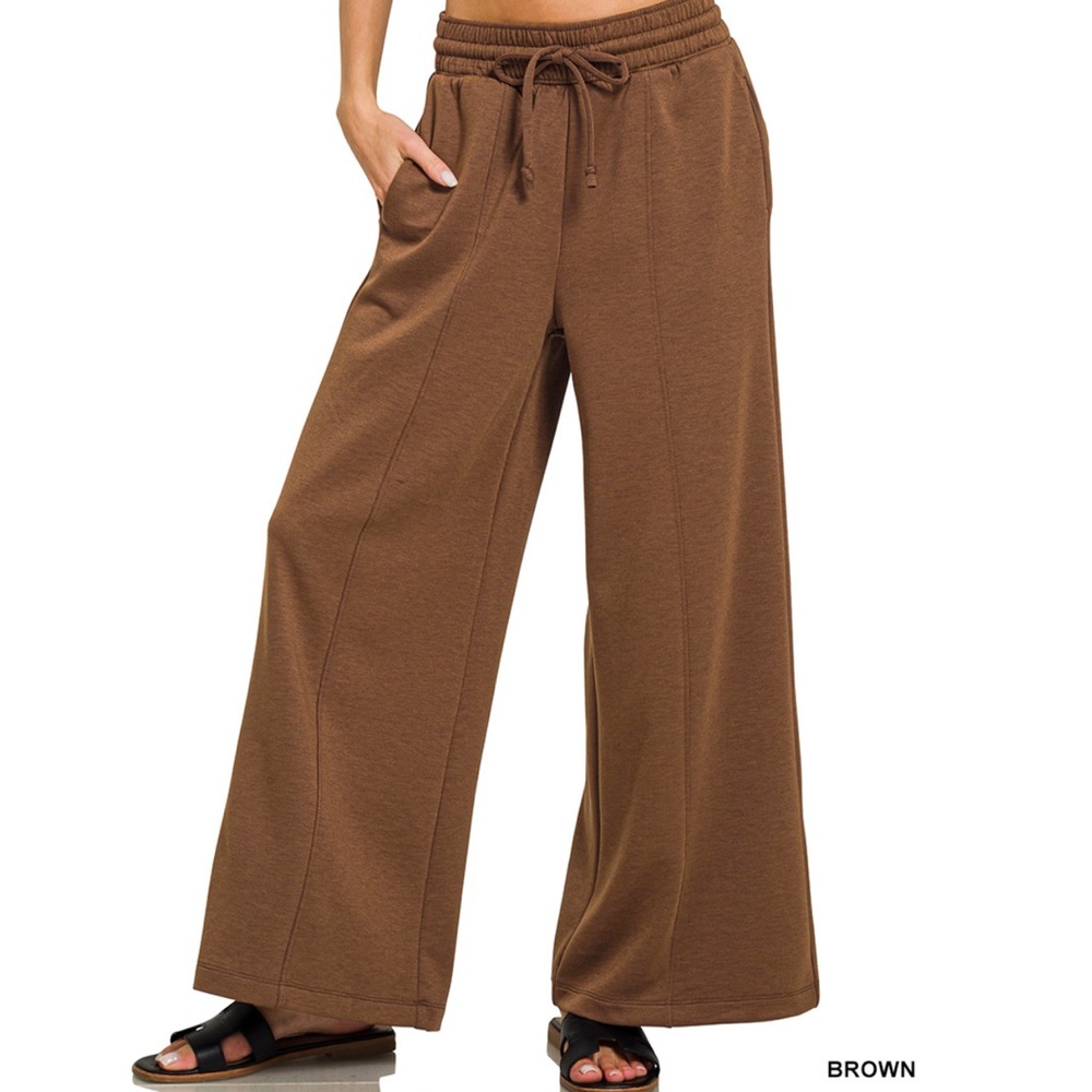 Zenana Scuba Drawstring Brown Wide-Leg Pants
Boutique 
NWT